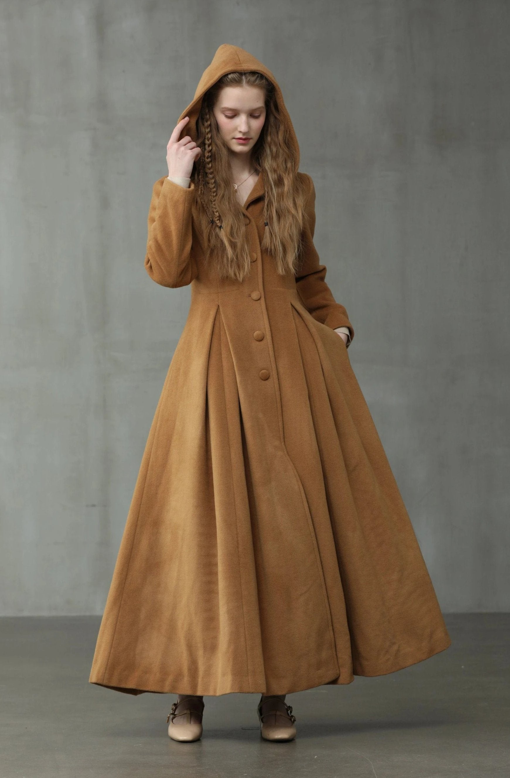 My Fair Lady 26 | Hooded Wool Coat – Linennaive