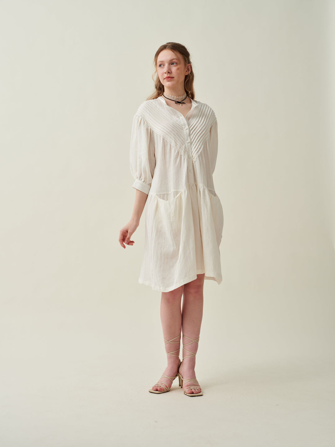 Lily 19 | linen dress with pockets