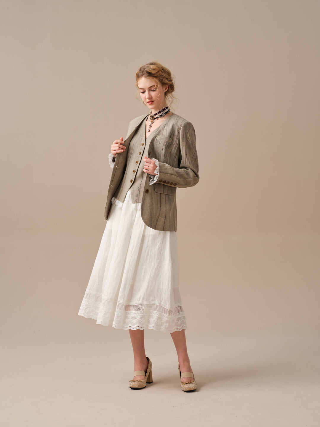 Mae 30 | 100% Linen Jacket with Vest