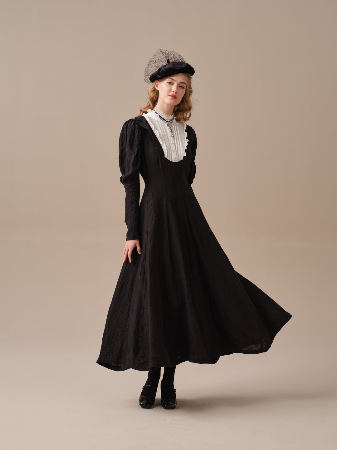 Luna 19 | 100% linen pintucked black dress