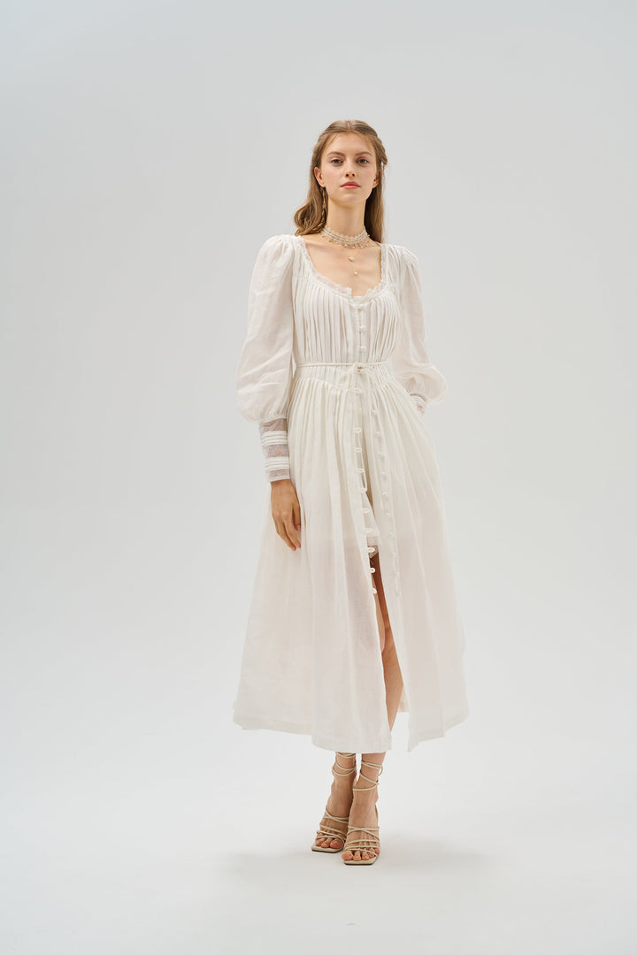 Josefina 19 | Dreamy Pleated Linen Gown