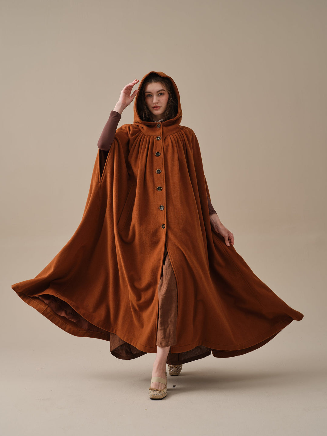 ARIEL 14 | HOODED WOOL CLOAK COAT