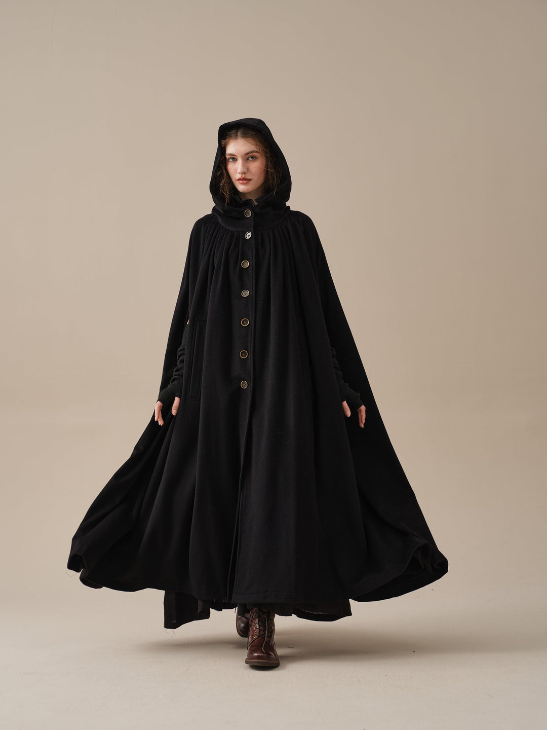 ARIEL 14 | HOODED WOOL CLOAK COAT