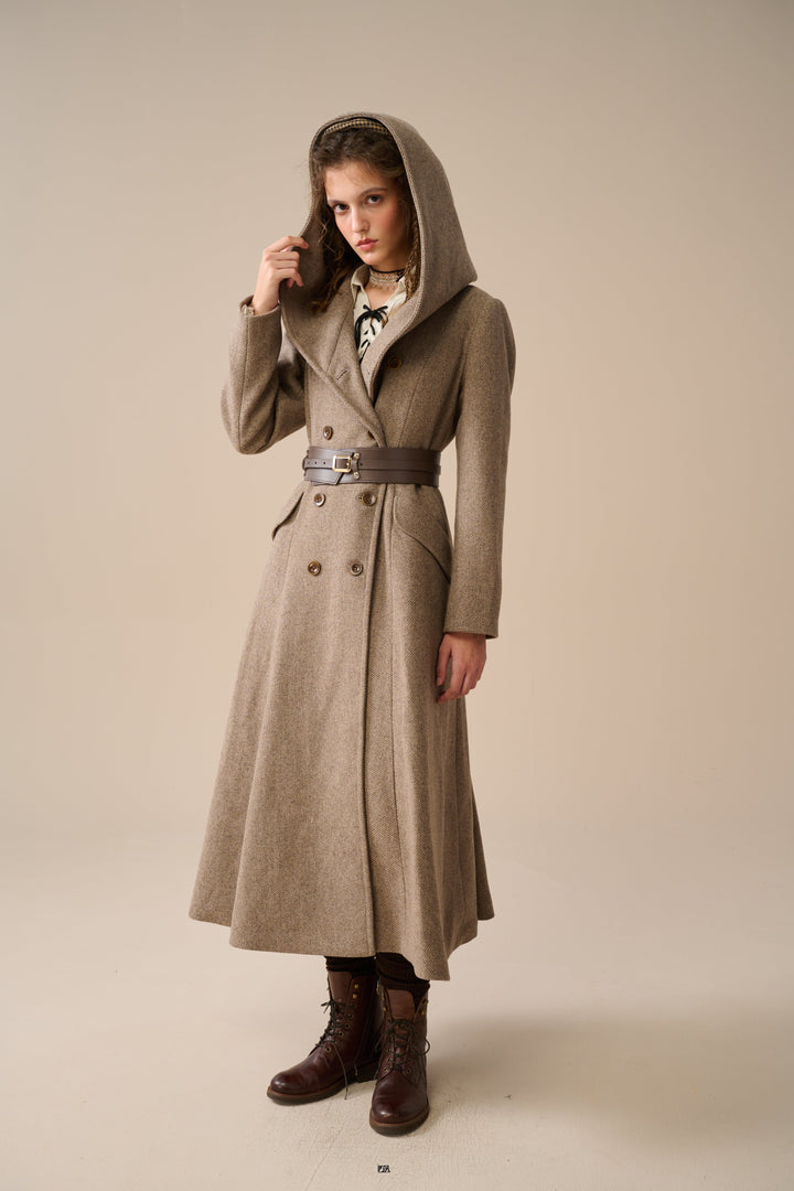 Trista 24 | 100% twill wool hooded coat