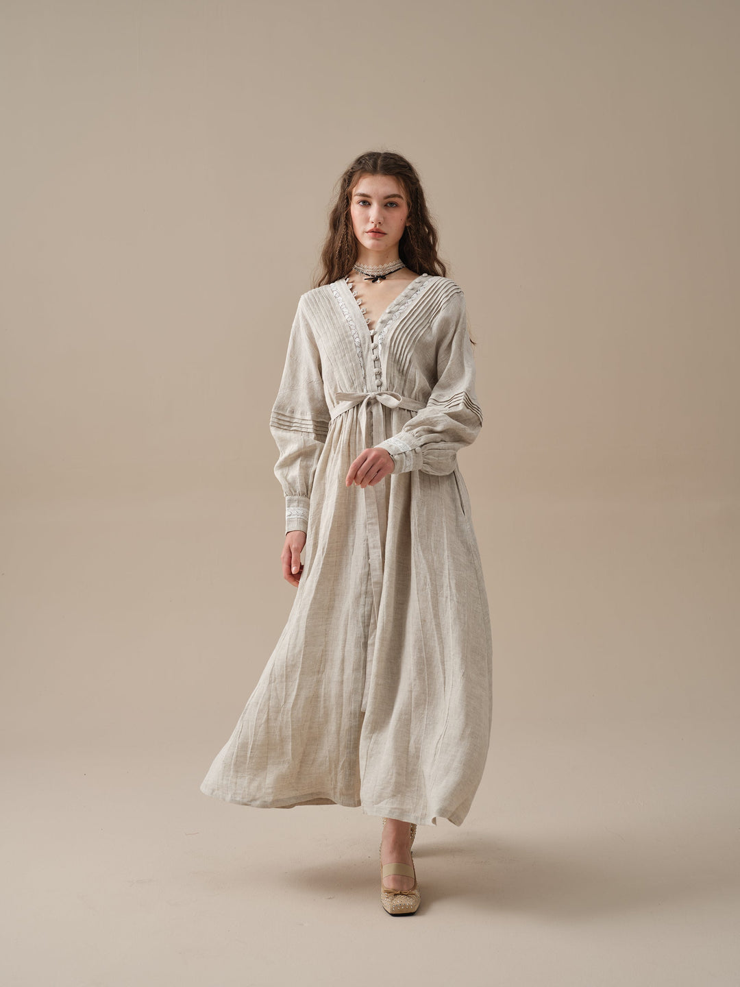 Octavia 17 | pintucked V-neck linen Dress