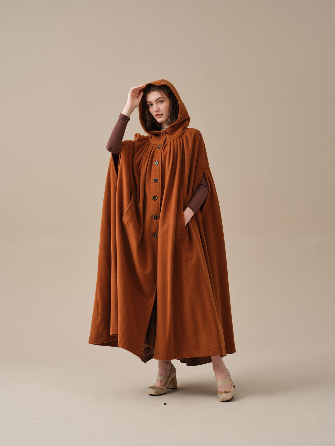 ARIEL 14 | HOODED WOOL CLOAK COAT