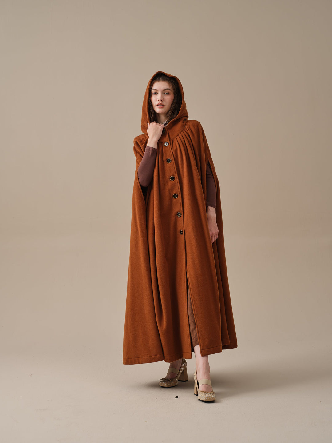 ARIEL 14 | HOODED WOOL CLOAK COAT