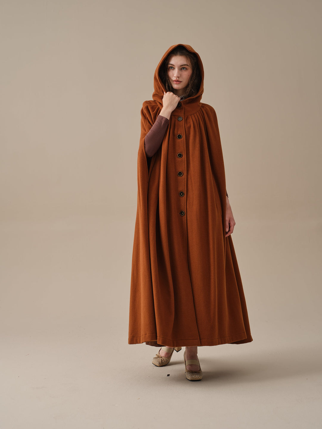 ARIEL 14 | HOODED WOOL CLOAK COAT