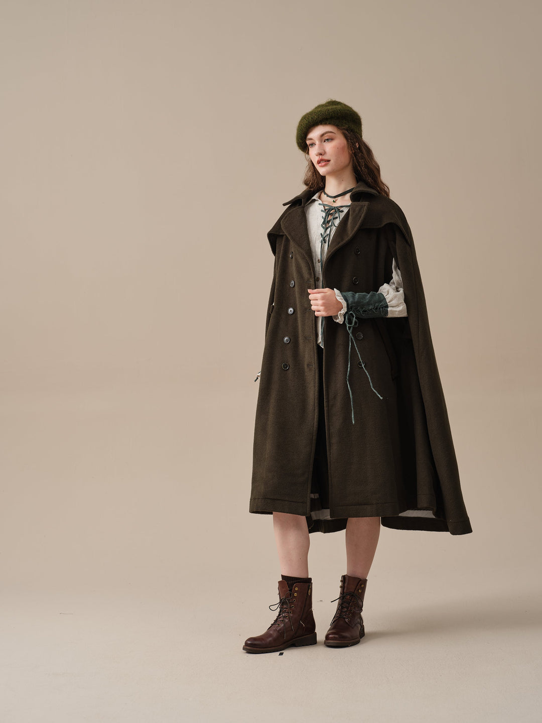 Jori 17 | 100% wool cloak coat