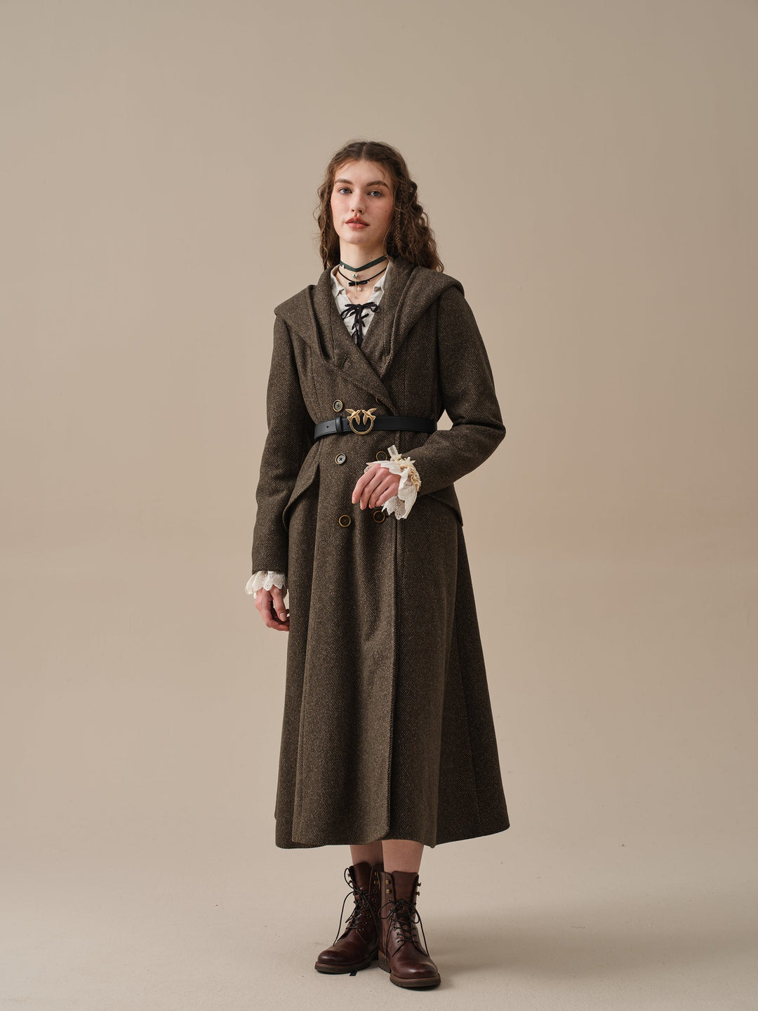 Trista 24 | 100% twill wool hooded coat