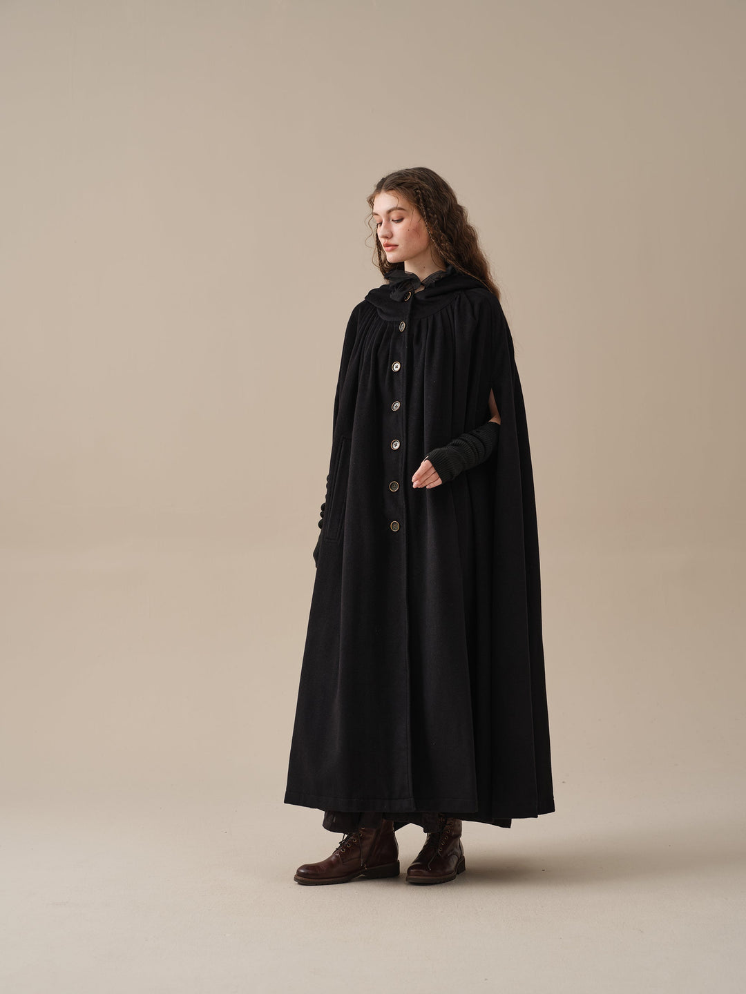 ARIEL 14 | HOODED WOOL CLOAK COAT