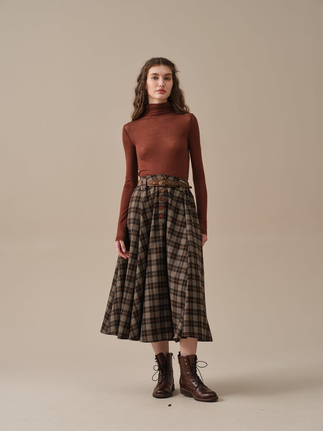 Norma 16 | Front buttoned wool skirt