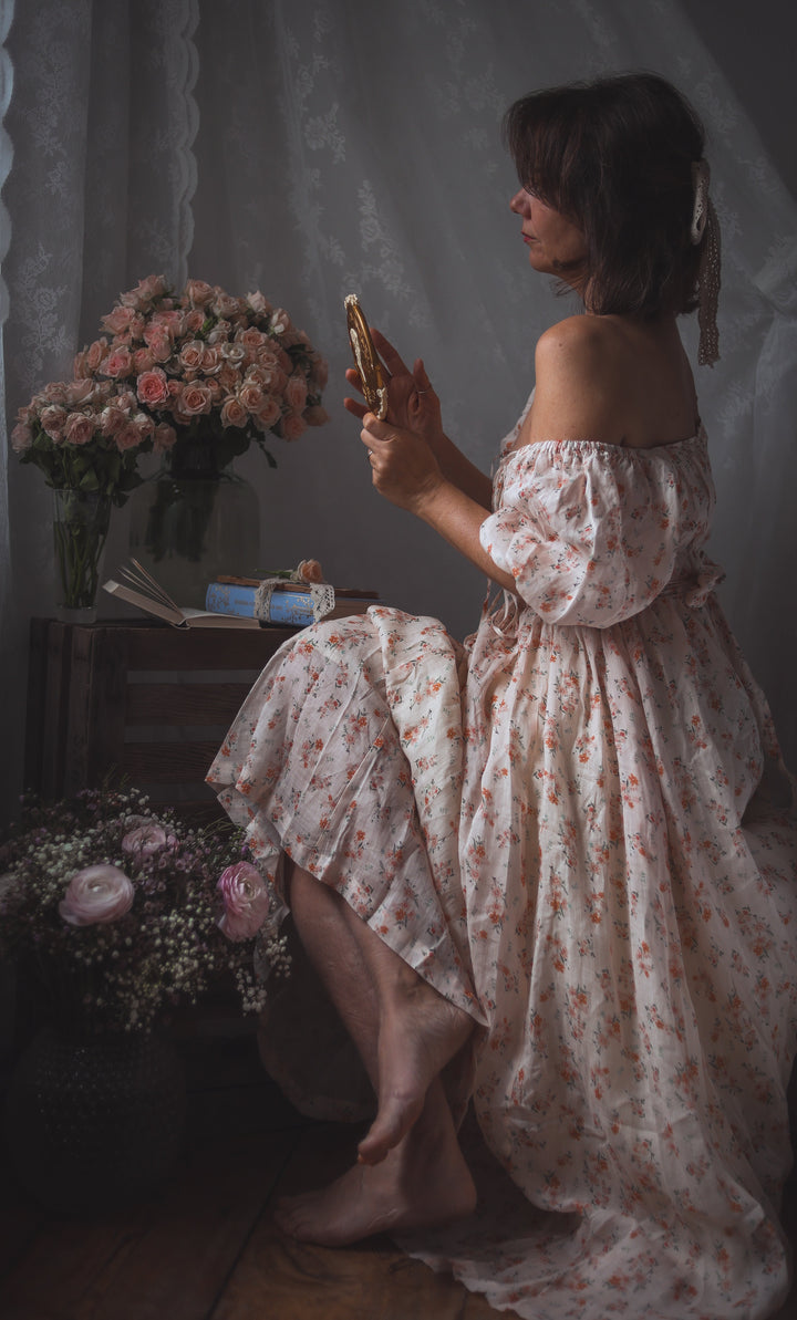 Alice 19 | Floral linen dress