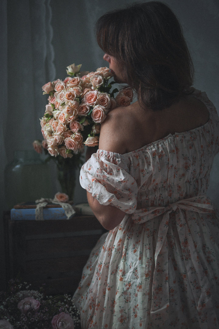 Alice 19 | Floral linen dress