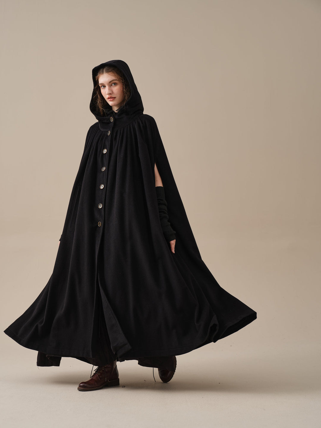 ARIEL 14 | HOODED WOOL CLOAK COAT