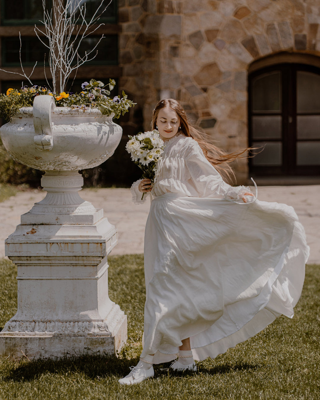 JENNIFER 33 | victorian linen blouse with lace