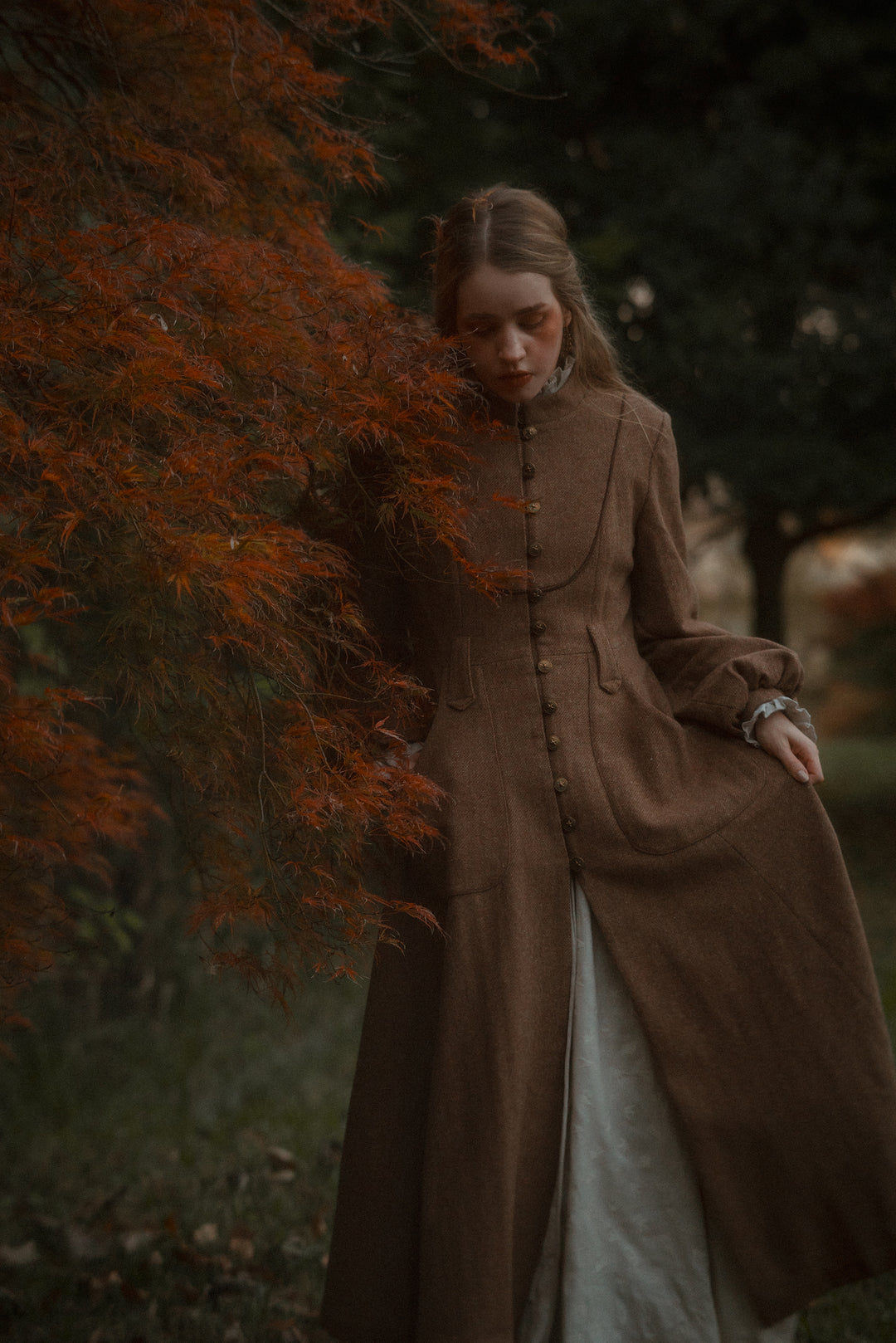 Margaret 25|100% wool buttoned down coat