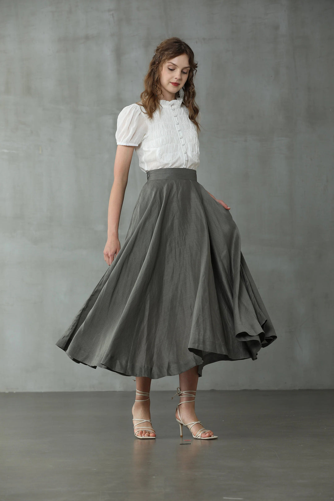 Cherry 22 | silver gray skirt