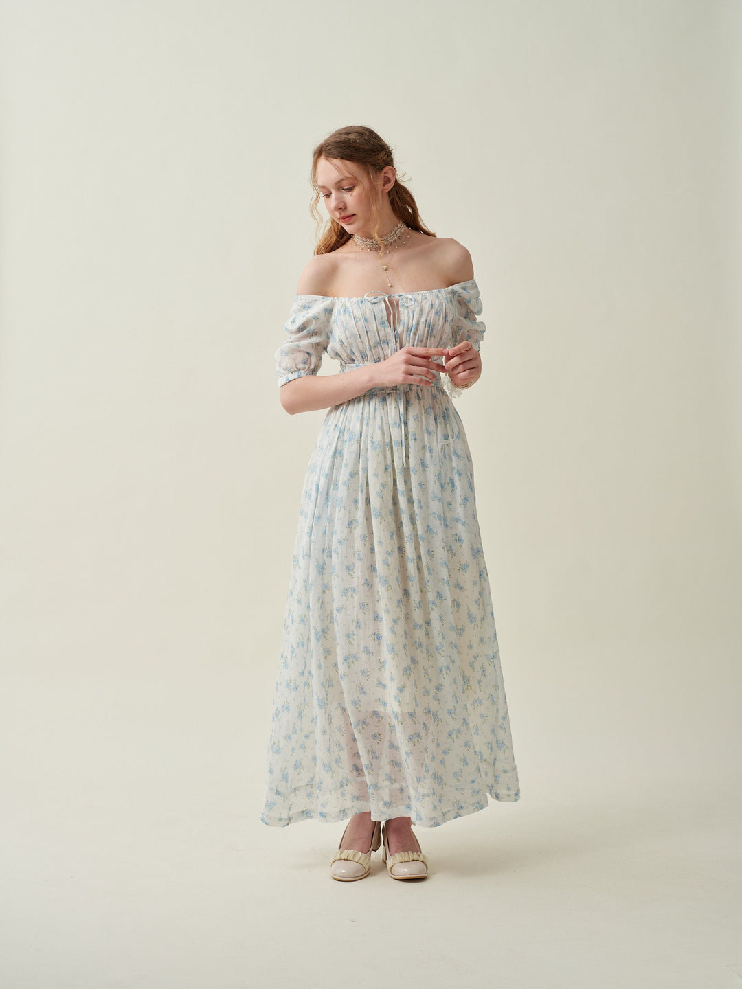 Alice 19 | Floral linen dress