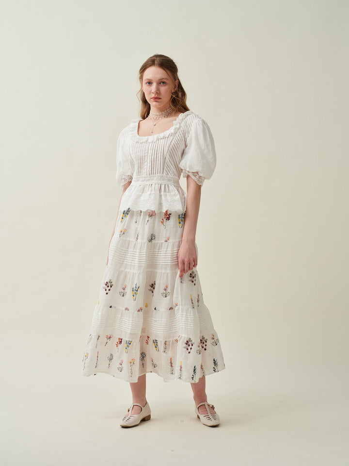 Victoria 13 | Embroidered floral linen skirt