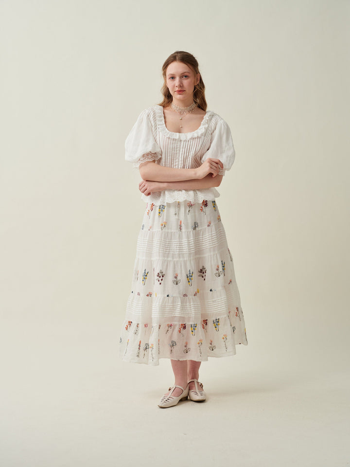 Victoria 13 | Embroidered floral linen skirt