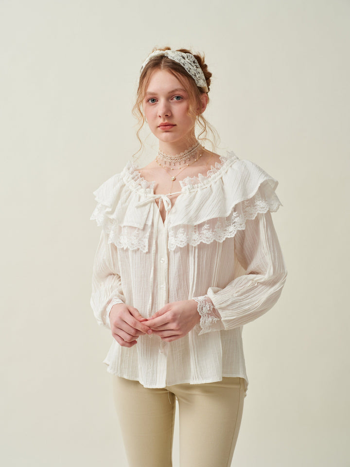 Ivy 31 | Ruffled linen fairy blouse