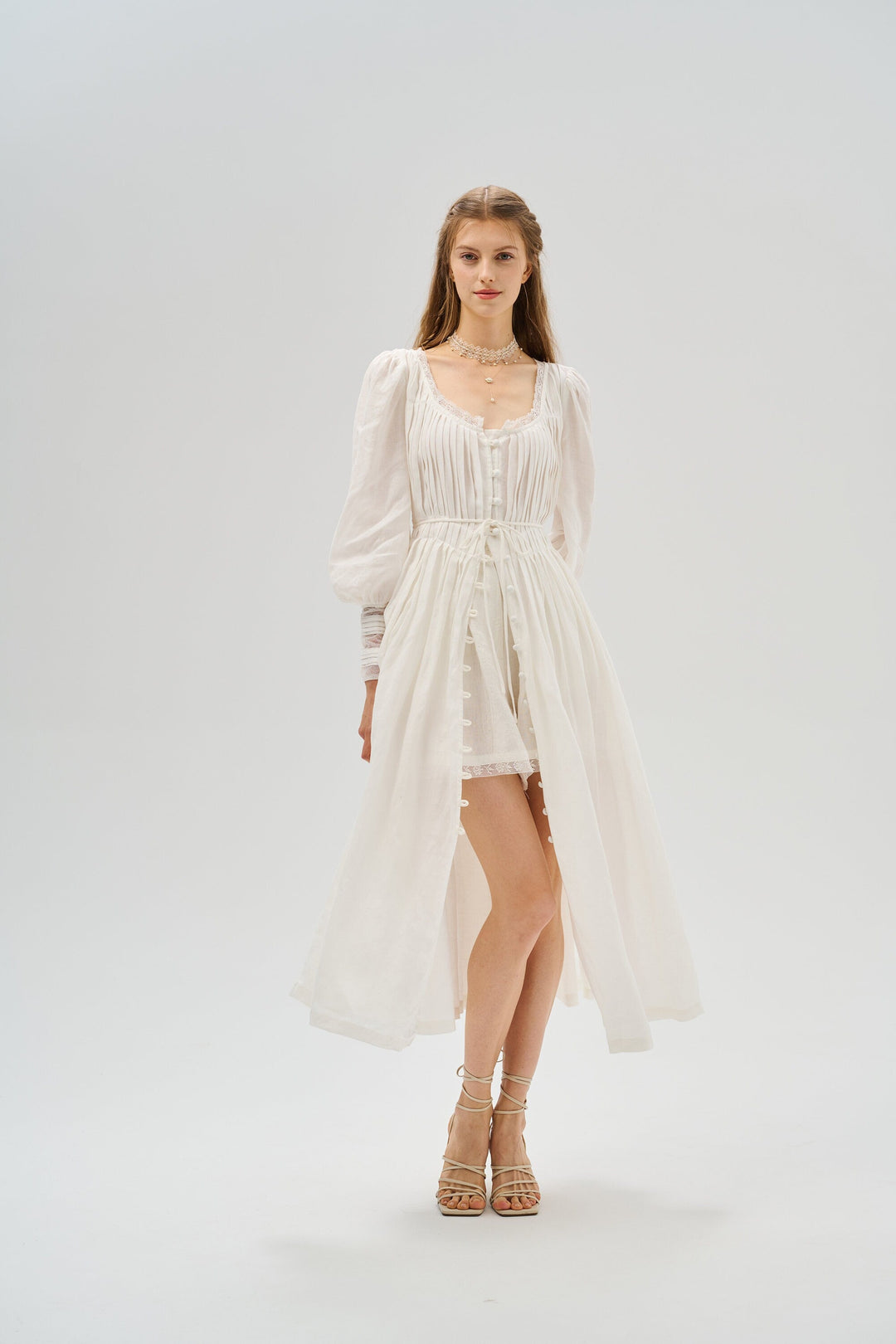 Josefina 19 | Dreamy Pleated Linen Gown