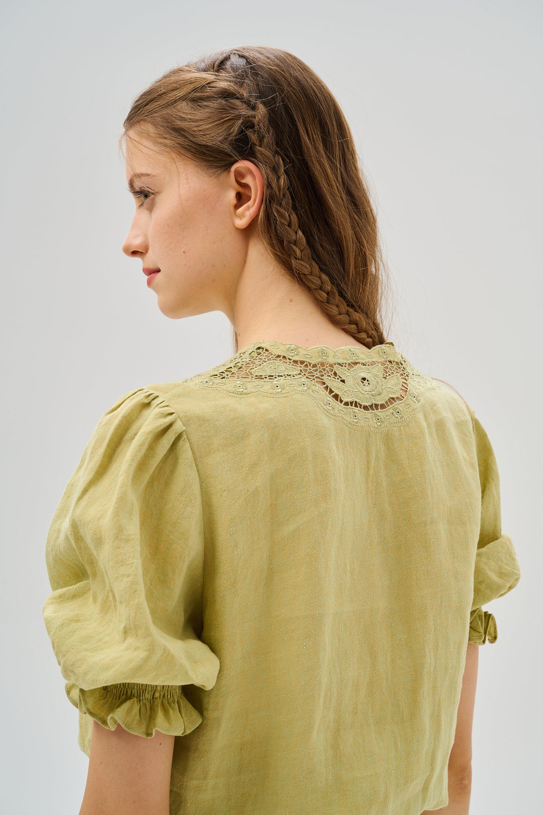 Summer 17 | openwork 100% linen blouse with lace