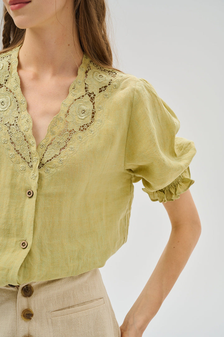 Summer 17 | openwork 100% linen blouse with lace