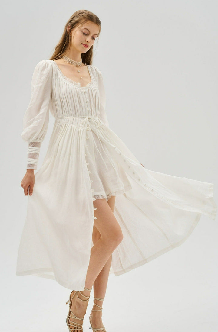 Josefina 19 | Dreamy Pleated Linen Gown