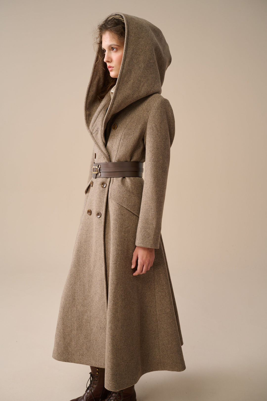 Trista 24 | 100% twill wool hooded coat