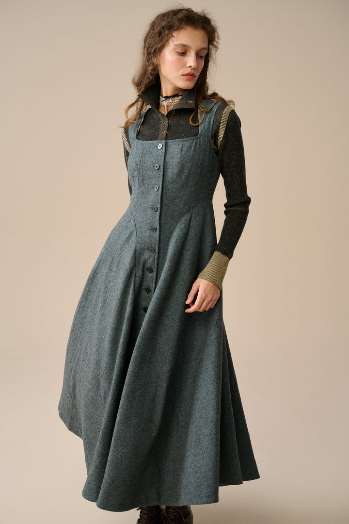 Yedda 17 | single breasted wool dress