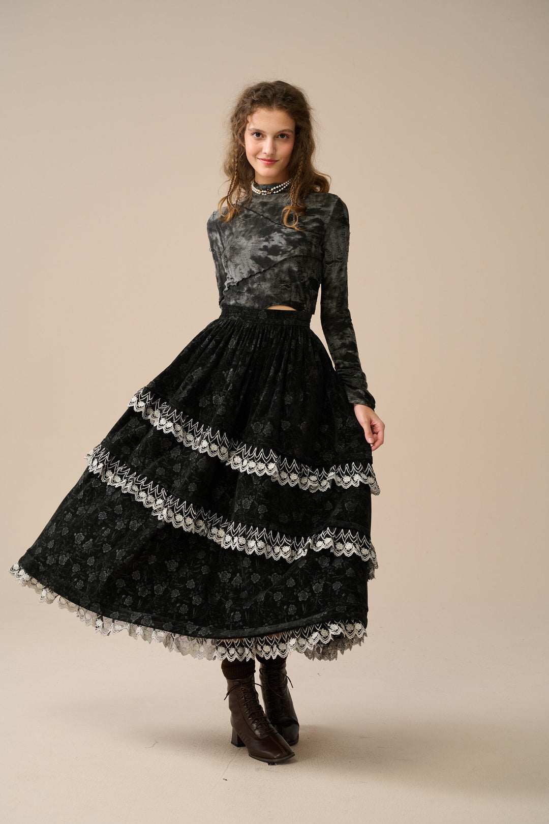 Monica 13| layered linen skirt with lace