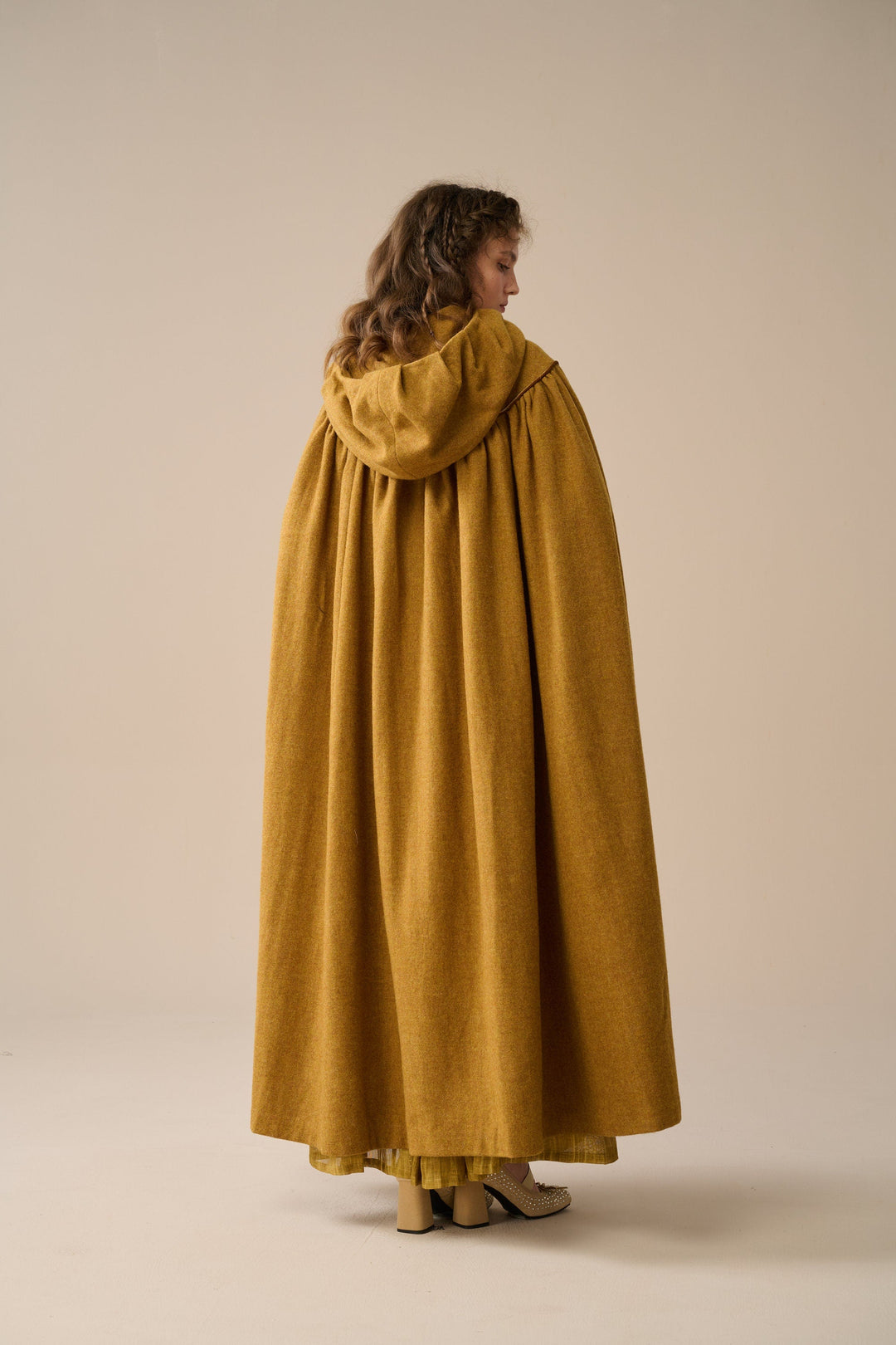 Perfumer 33 | hooded wool cloak