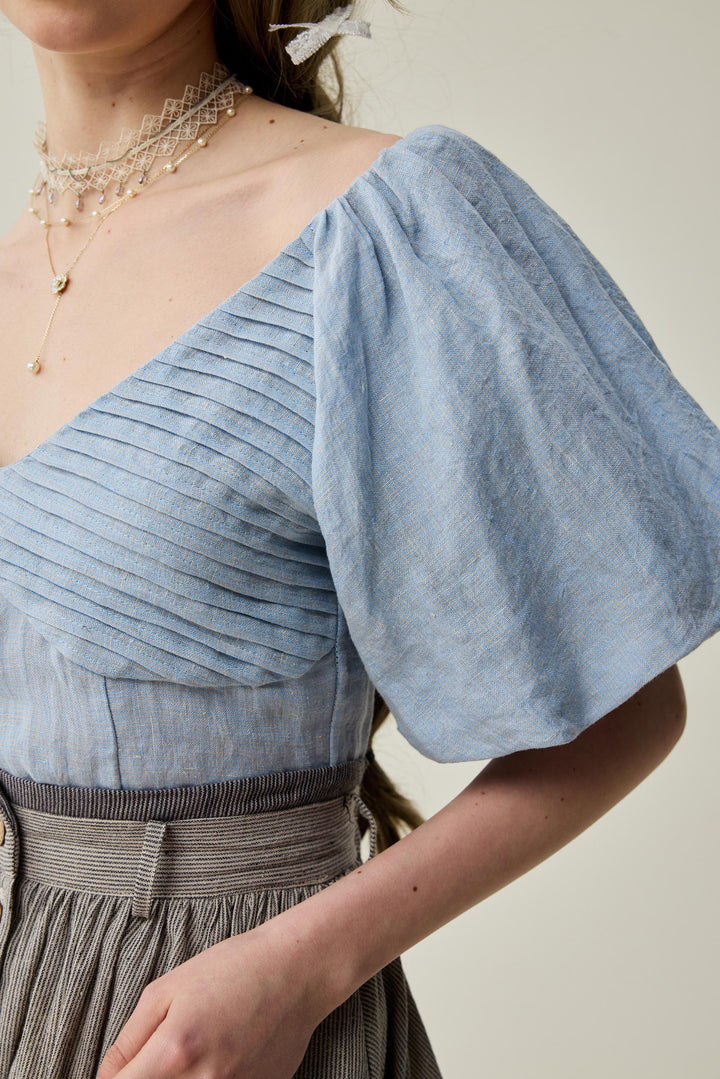 Baie 22 | Handmade pintucked linen blouse