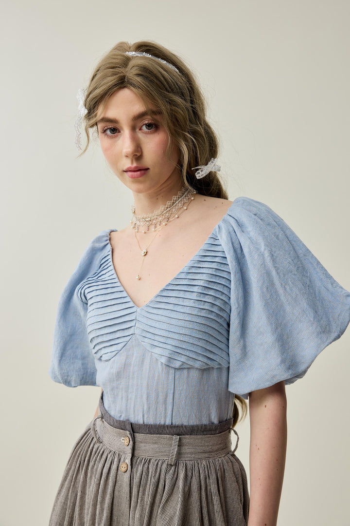 Baie 22 | Handmade pintucked linen blouse