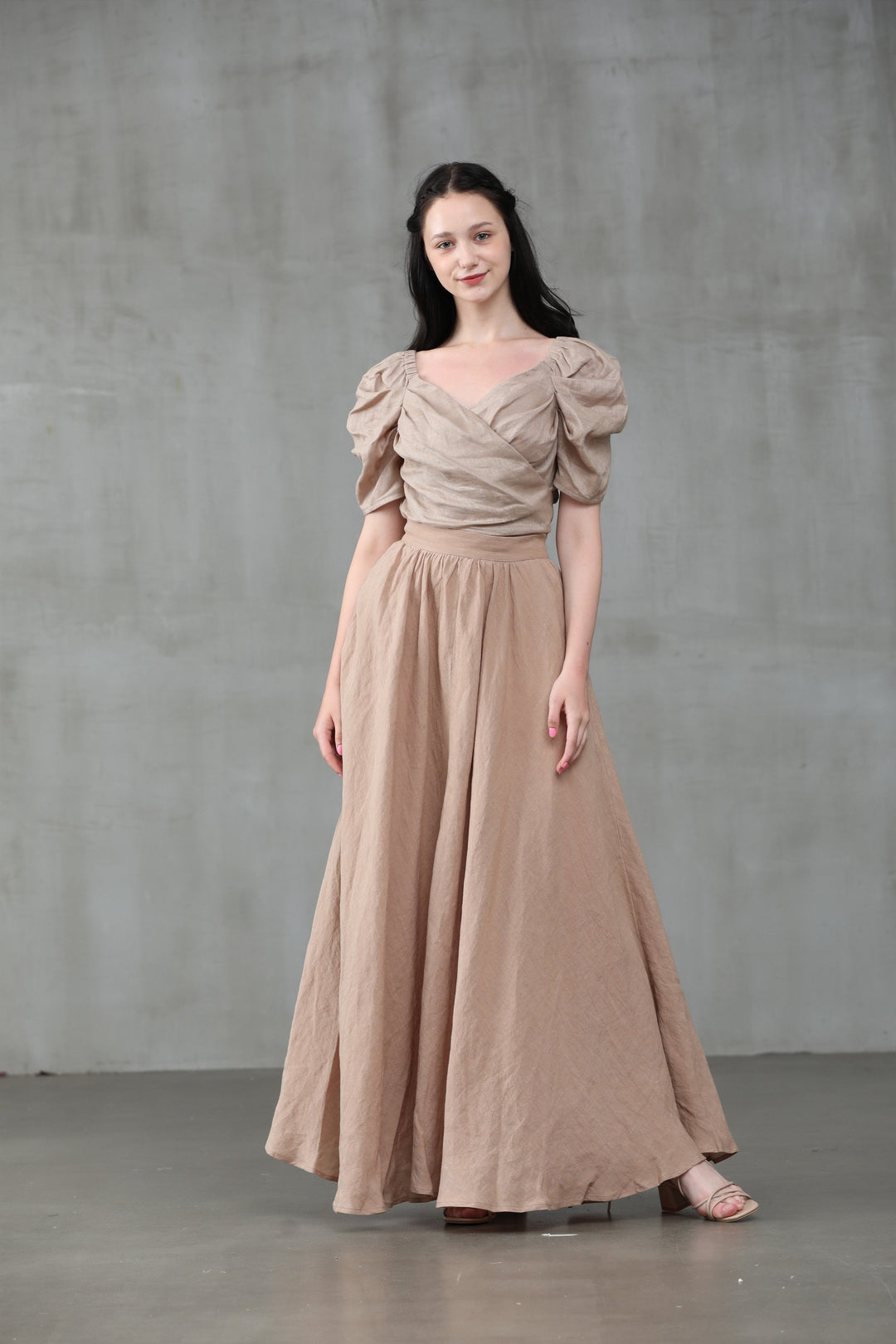 Poppy 23 | Nude linen skirt