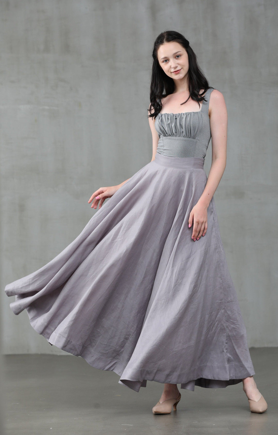 Cherry 22 | silver gray skirt