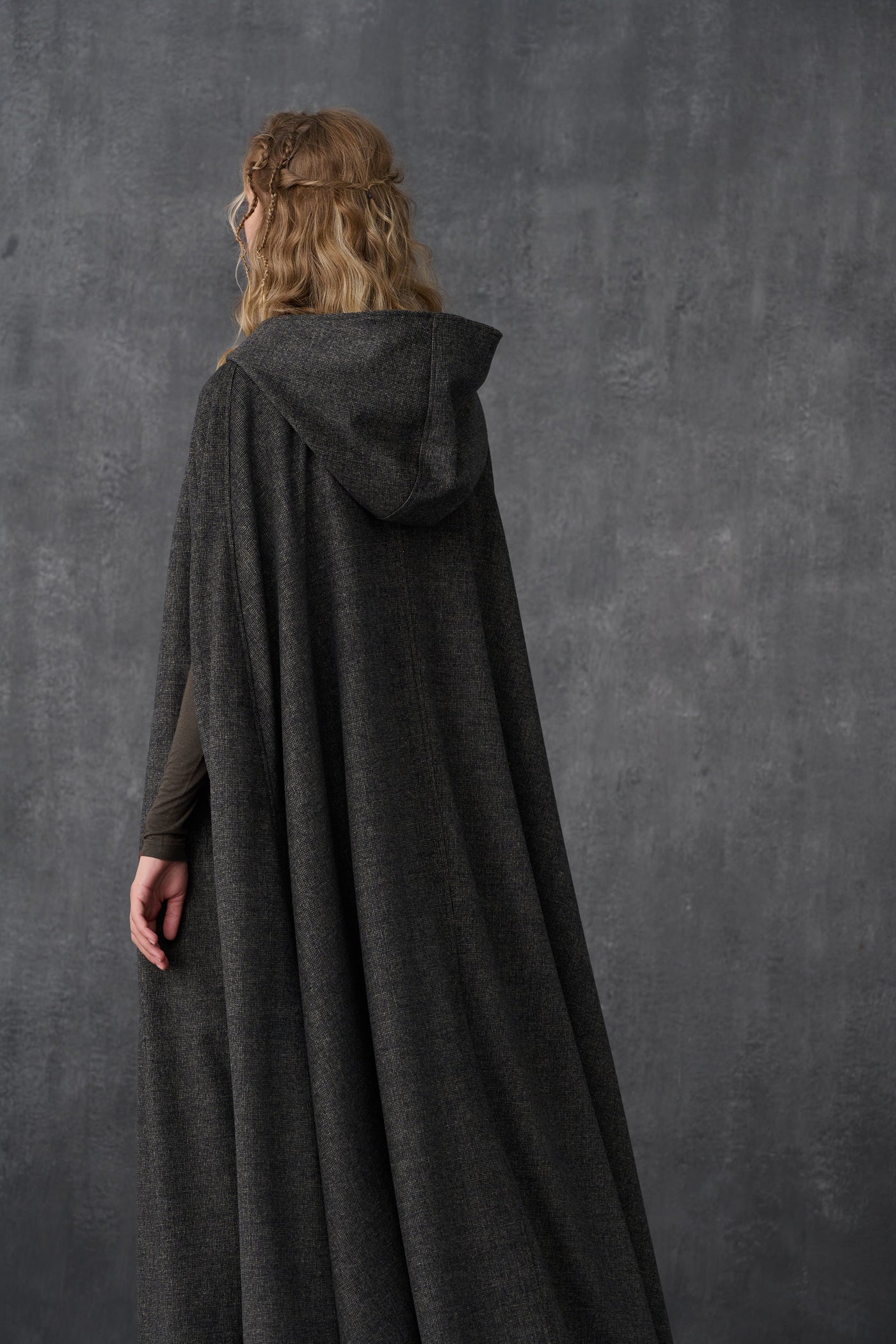 Hooded Cloak Hibernus - Wool Grey