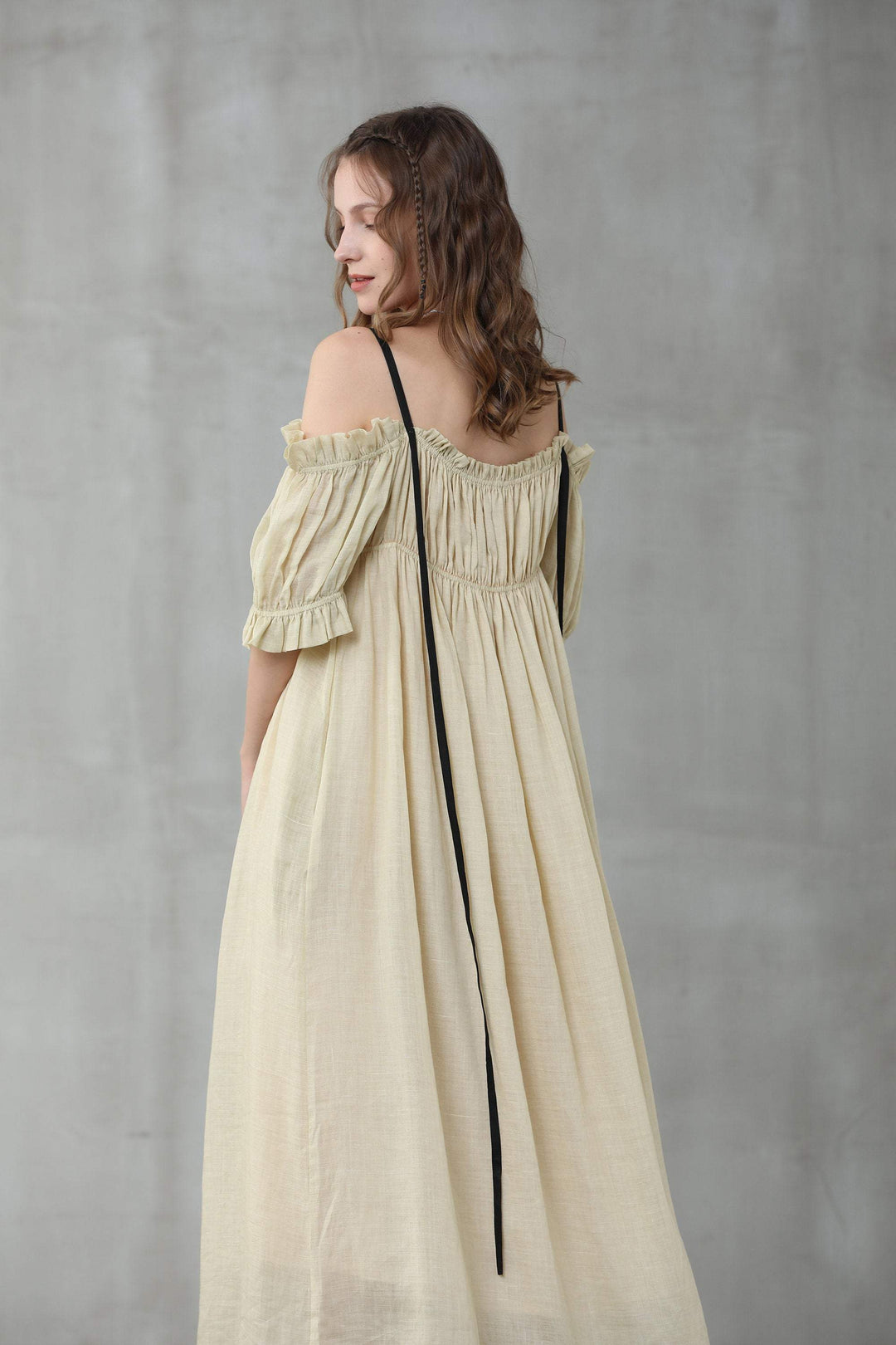 La Luna 11 | old lace linen dress