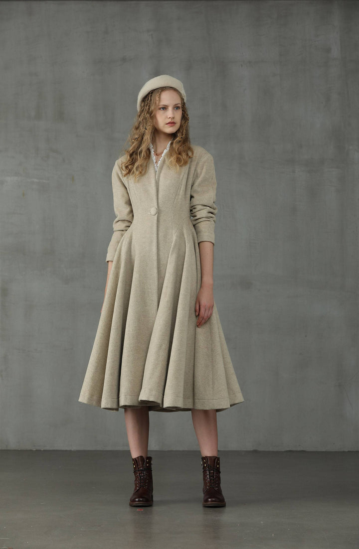 Little Women 22 | Wool Coat in Floralwhite