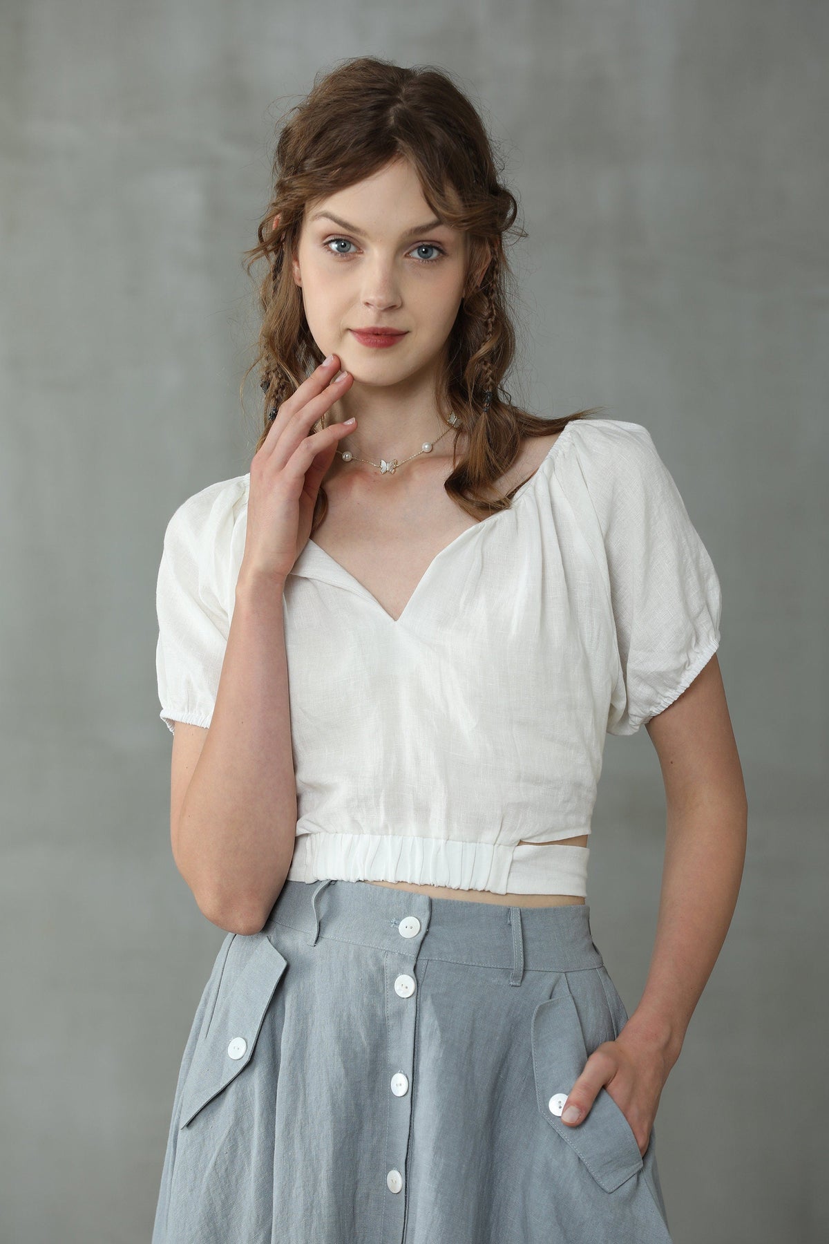 Ease 17 | White linen blouse – Linennaive