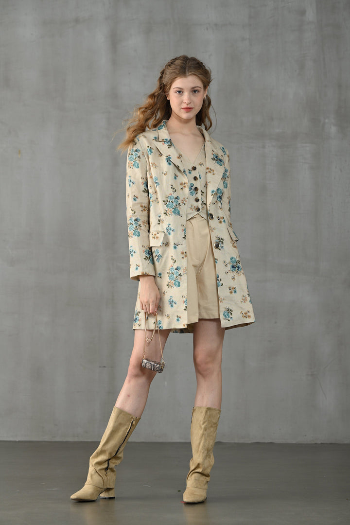 Rococo Light 11 | 100% linen corset trench coat