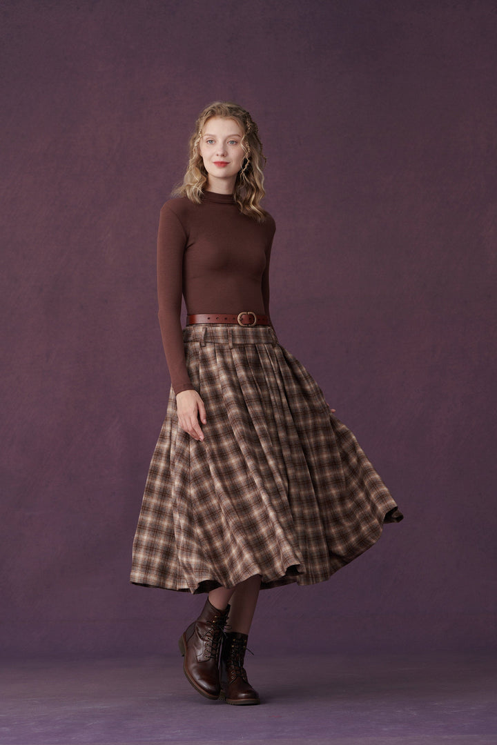 City Exclusives 11 | Check wool skirt in brown