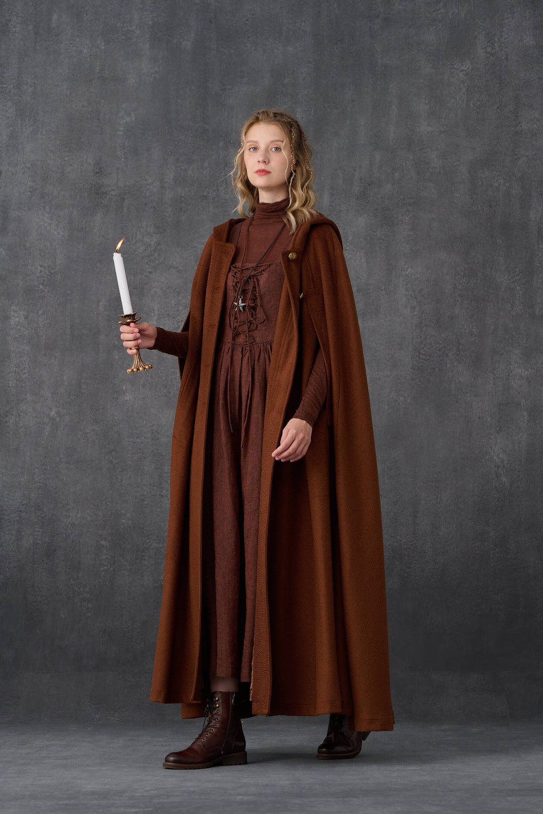 Parini 33 | Maxi Hooded wool cloak coat