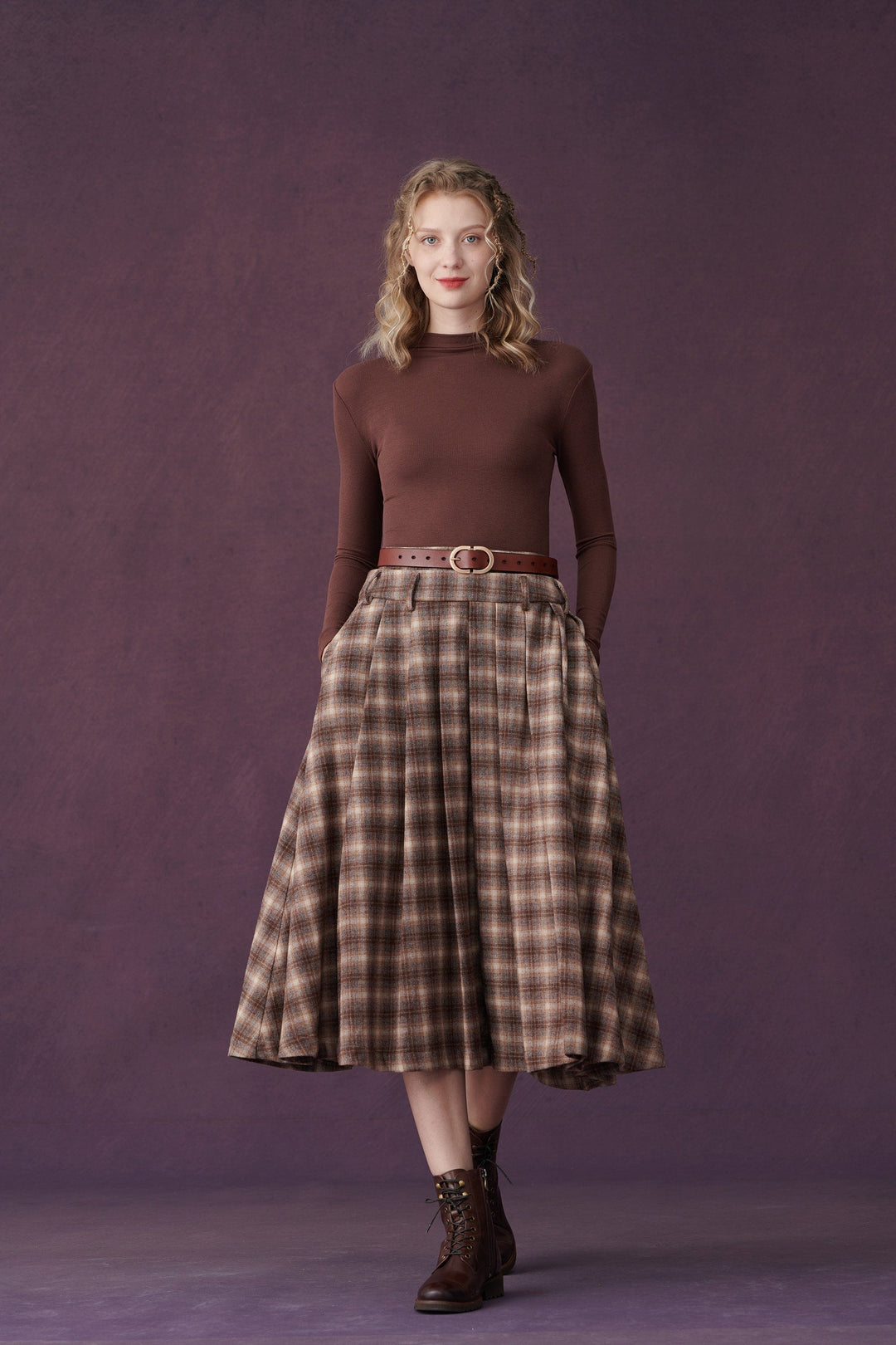 City Exclusives 11 | Check wool skirt in brown