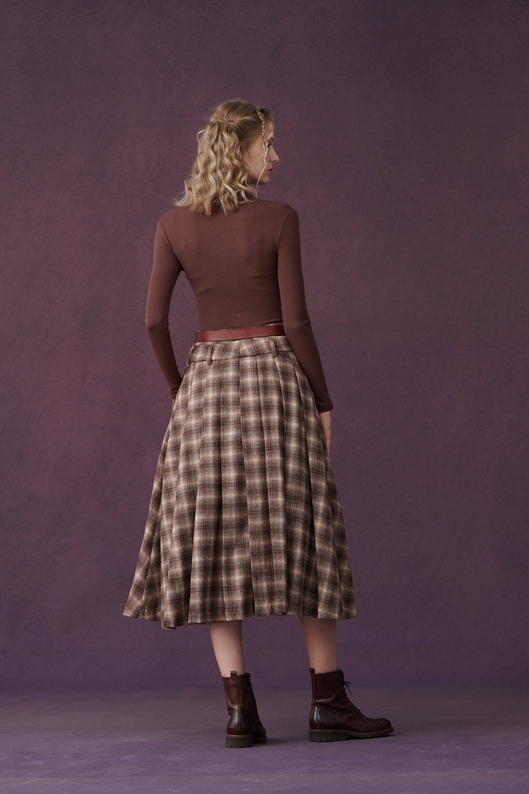 City Exclusives 11 | Check wool skirt in brown