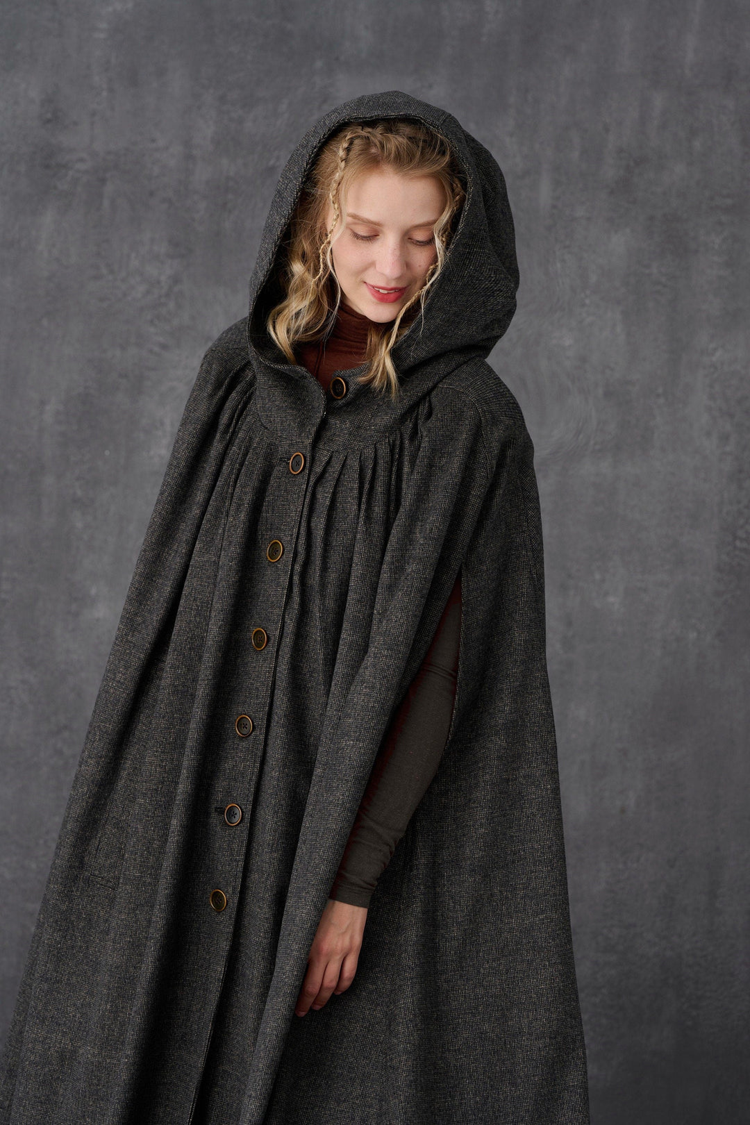 ARIEL 14 | HOODED WOOL CLOAK COAT