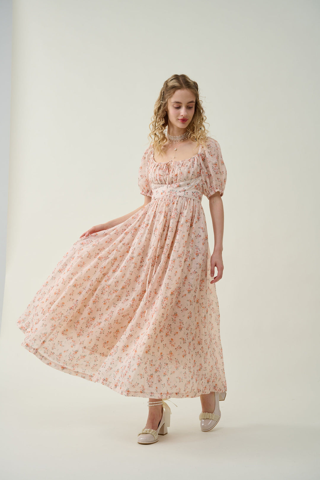 Alice 19 | Floral linen dress