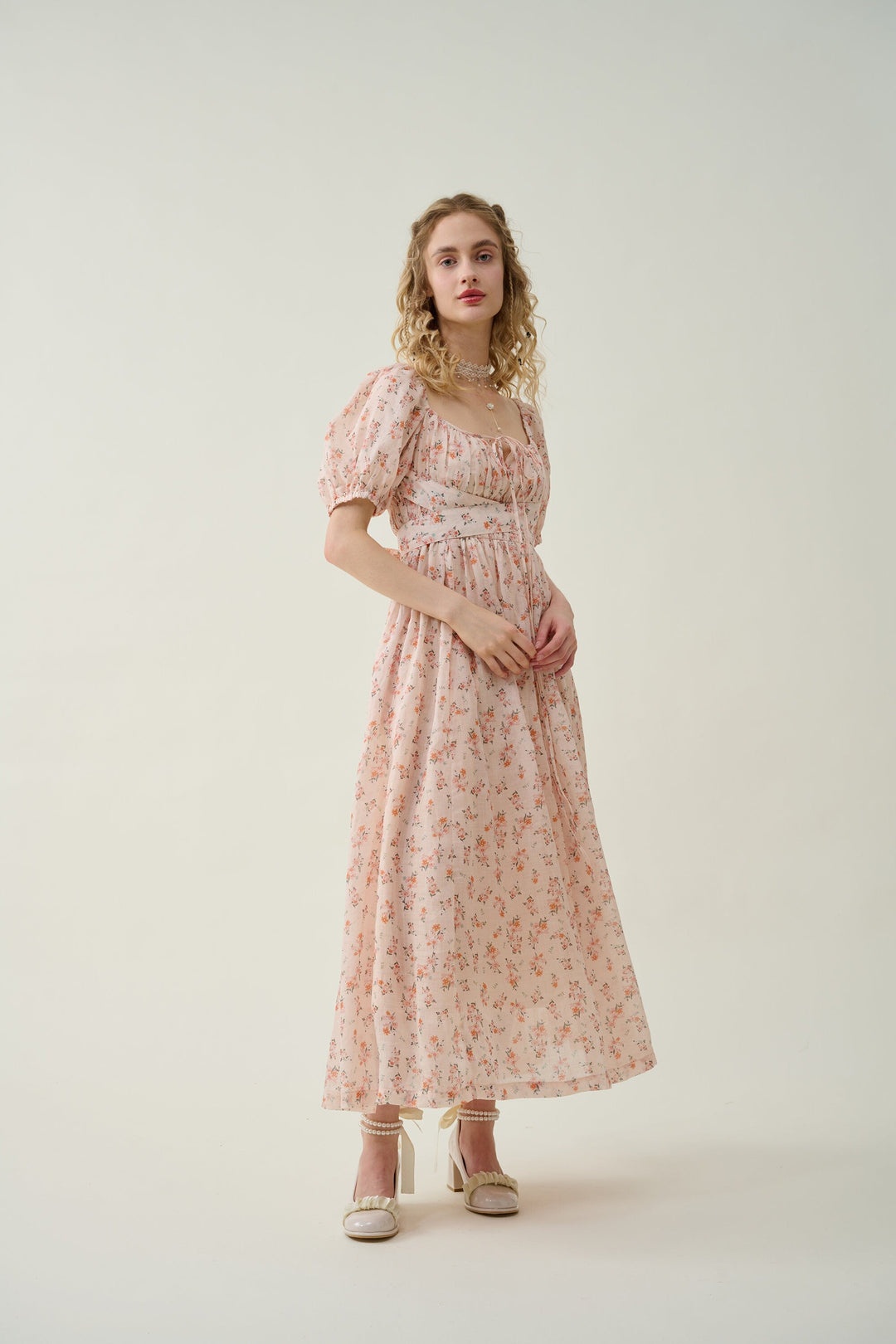 Alice 19 | Floral linen dress